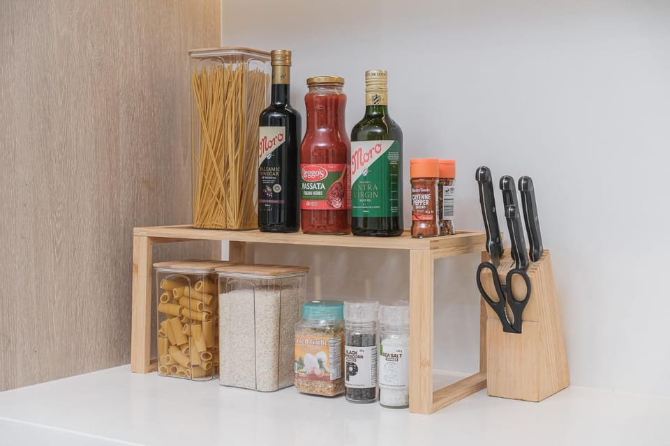 Kitchen or kitchenette, Food and drinks, Food