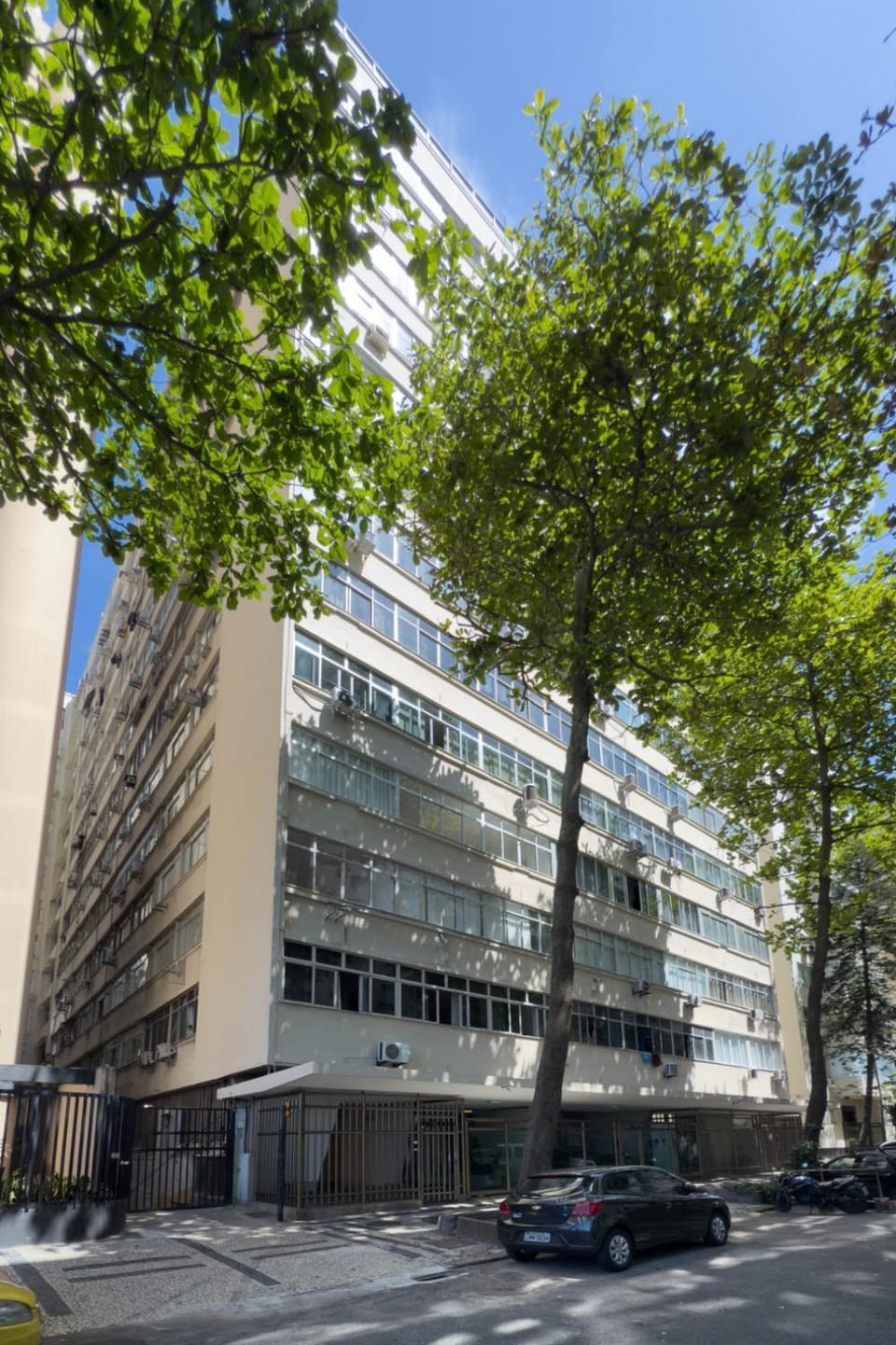 Property building, Neighbourhood, Street view, Location