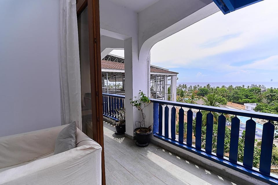 Patio, Day, View (from property/room), Balcony/Terrace
