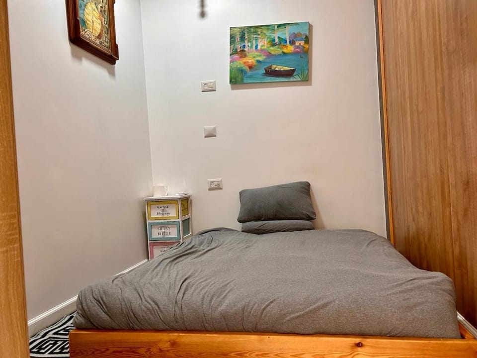 Heritage guesthouse and art gallery Bed and Breakfast in North District