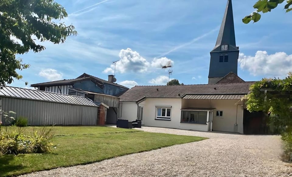 Property building, Garden