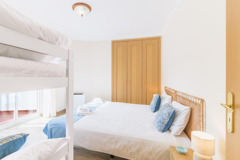 bunk bed