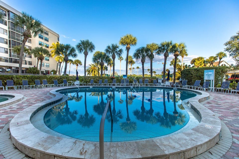Harbor Towers 128 Apartment in Siesta Beach