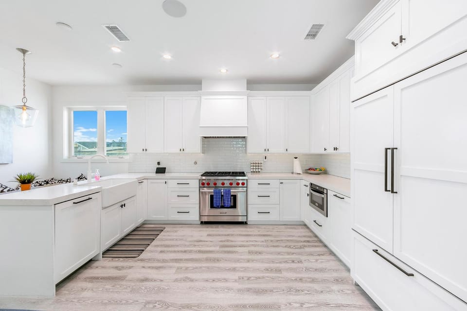 Spacious 5BR home with ocean views in Balboa Peninsula House in Balboa Peninsula