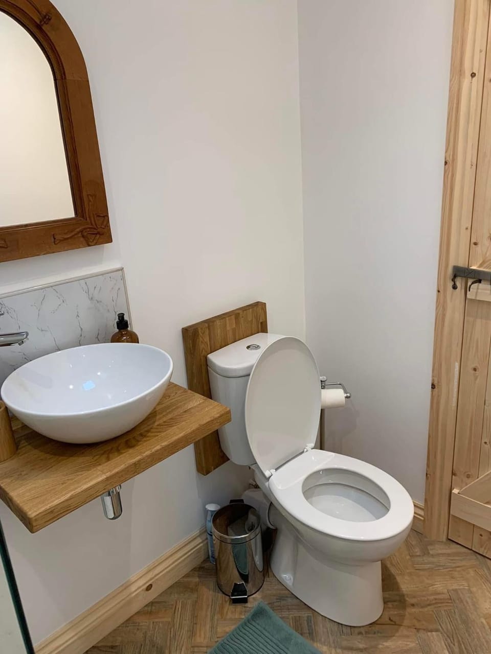 Toilet, Bathroom