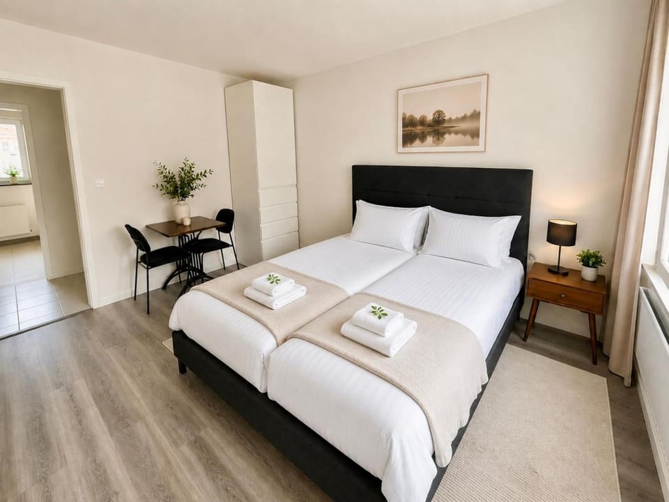 Bed, Photo of the whole room, Dining area, Bedroom, storage, wardrobe