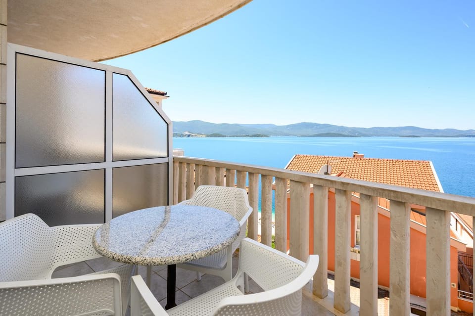 Grand Holiday Residence Bed and Breakfast in Dubrovnik-Neretva County
