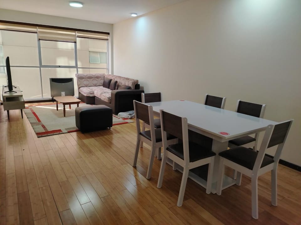Departamento de lujo 2D Av Arce Apartment in La Paz