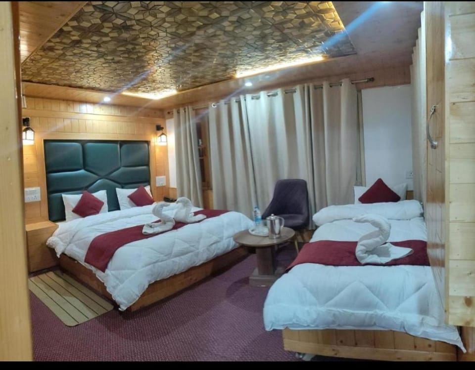 K2 Alpine Hotel Hotel in Punjab