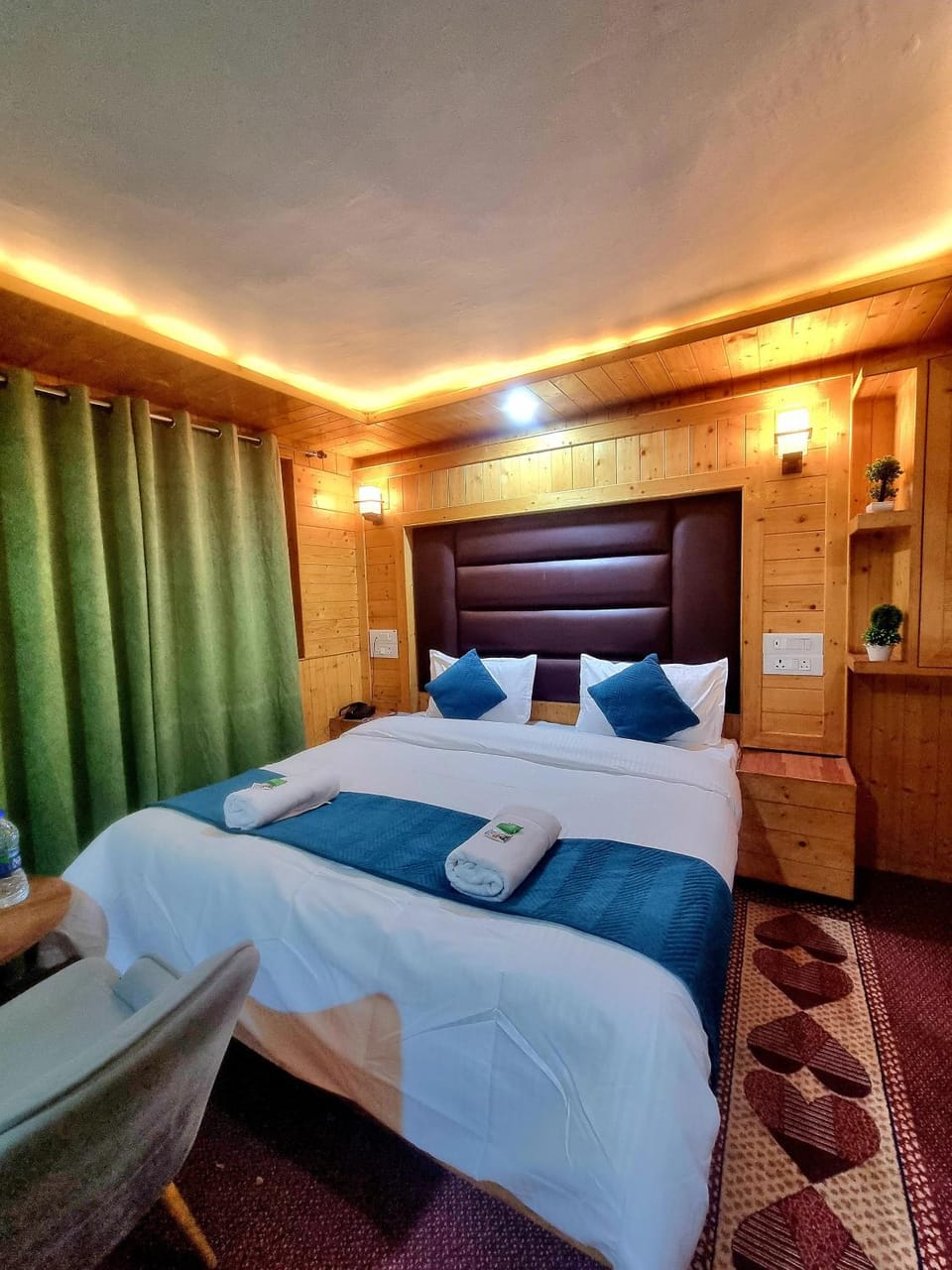 K2 Alpine Hotel Hotel in India