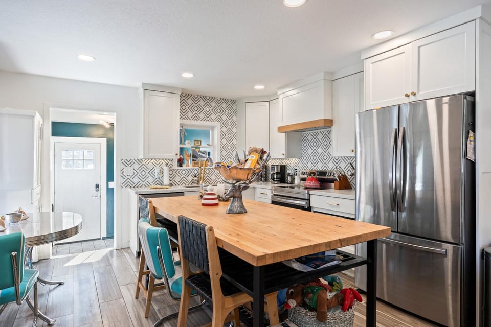 Charming this 3BR, 2BA near Park City House in Park City