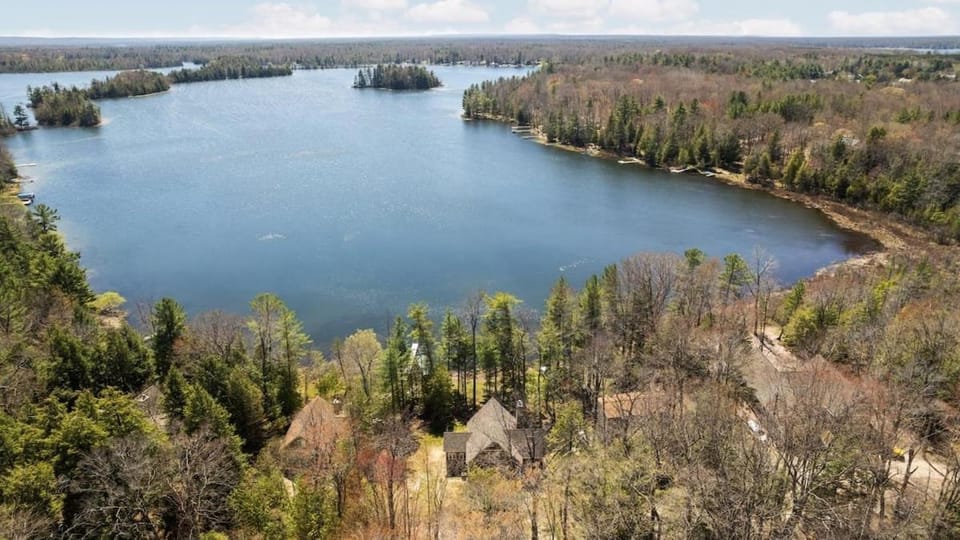 Whispering Pines Cottage on Bass Lake House in Bass Lake