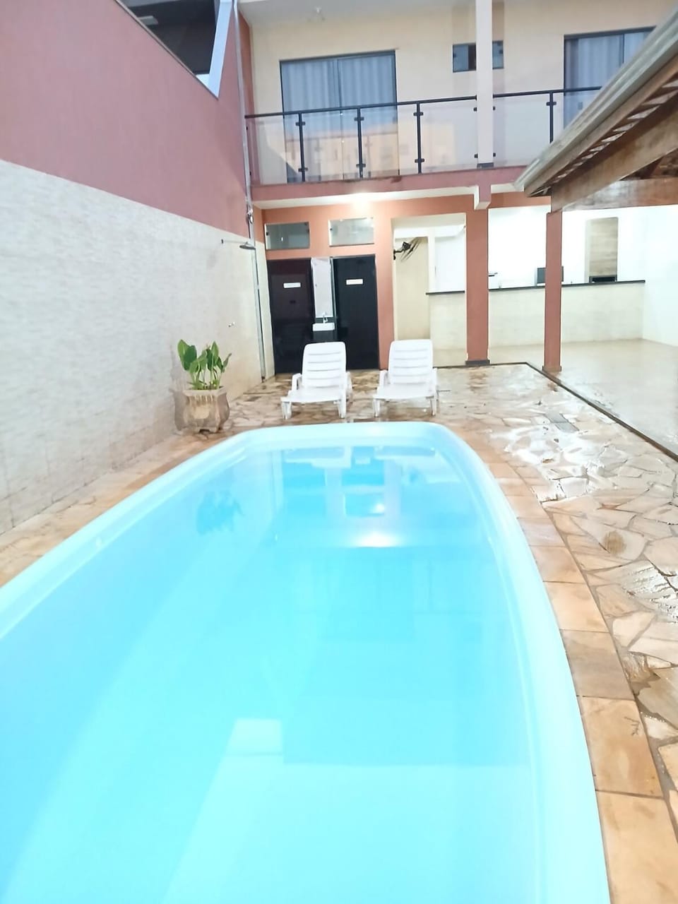 Casa espaçosa com piscina , Garagem 4 carros ,10 camas#Agrishow# House in Ribeirão Preto