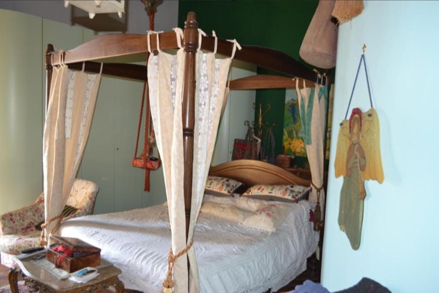 Romantico Appartamento Storico Apartment in Naples