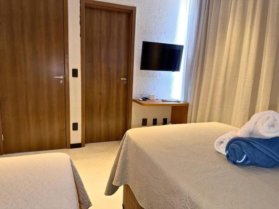 NANI RESIDENCE 03, CASA DE PRAIA DE SUPER LUXO BEM PERTINHO DO MAR DE SÃO DOS MILAGRES, CASA NOVISSIMA COM PISCINA PRIVATIVA, CHURRASQUEIRAS, ROOFTOP, QUARTOS COM SUITES DE LUXO, VENHA CONFERIRr! House in State of Alagoas, Brazil