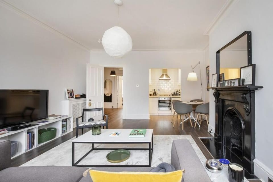 The Market View Townhouse Apartment in City of Westminster