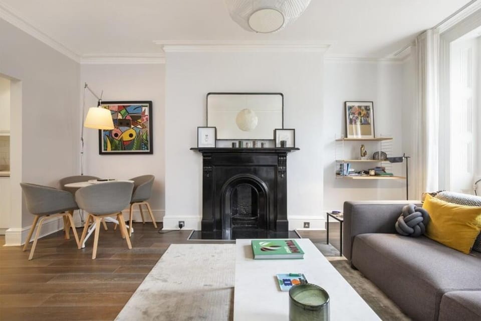 The Market View Townhouse Apartment in City of Westminster