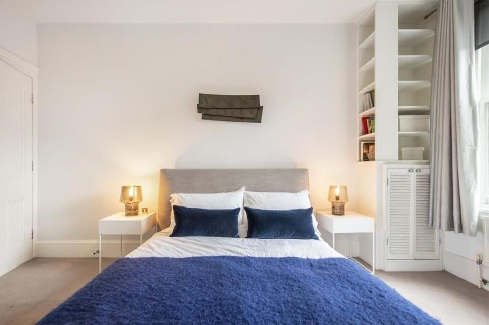The Market View Townhouse Apartment in City of Westminster