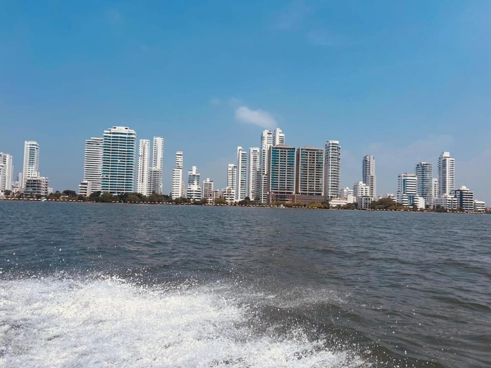 Paraiso Playa Hotel in Cartagena