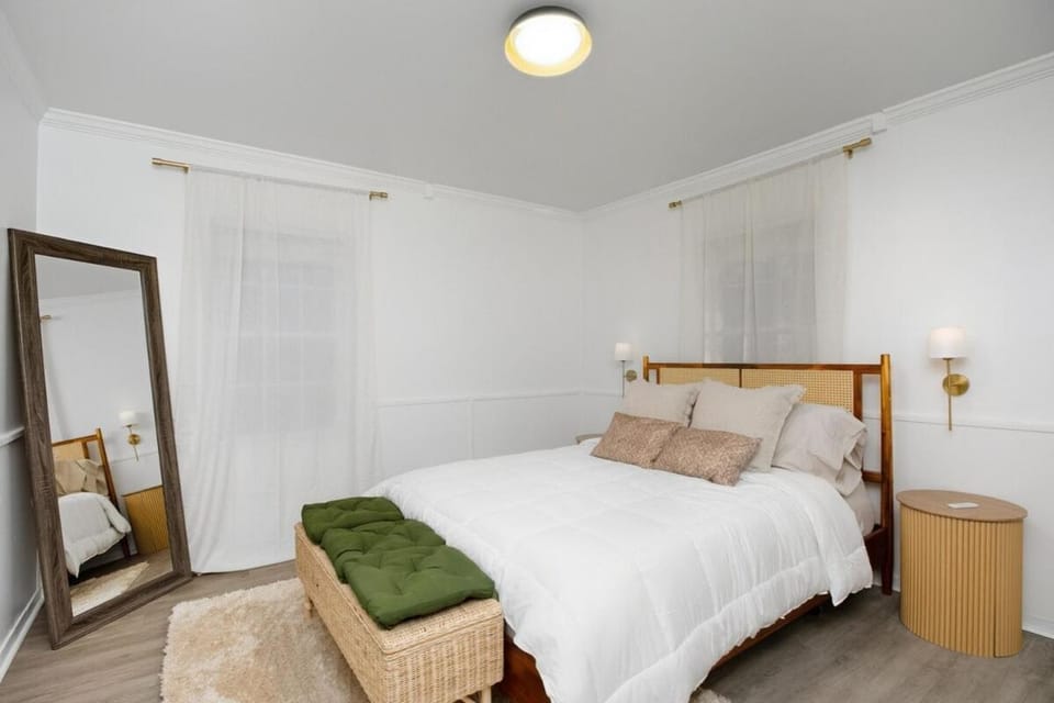 Bamboo Forest Mediterranean Escape near Emory University Apartment in Druid Hills