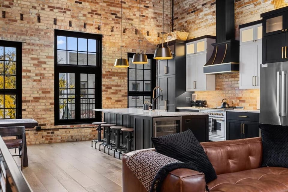 Luxury TC Loft: Historic Condo! Apartment in Traverse City