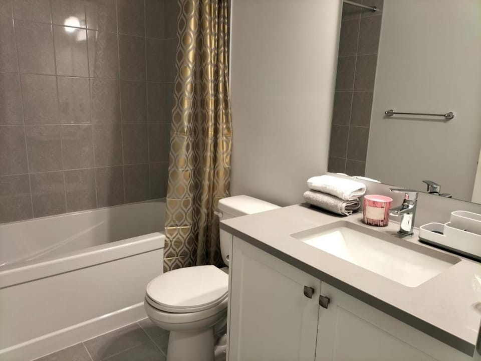 Home Away From Home Private Room Ensuite Vacation rental in Ottawa
