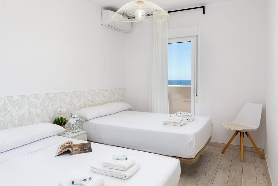 Bed, Photo of the whole room, Bedroom, towels, air conditioner