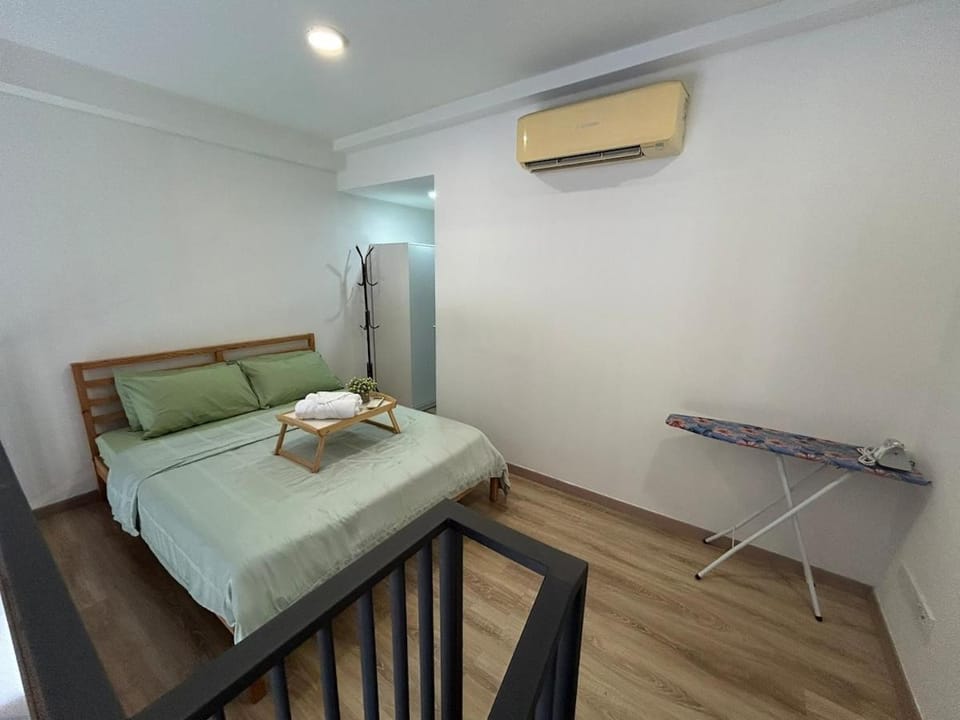 SOHO Living at Emporis Kota Damansara EMHUB Segi Apartment in Petaling Jaya