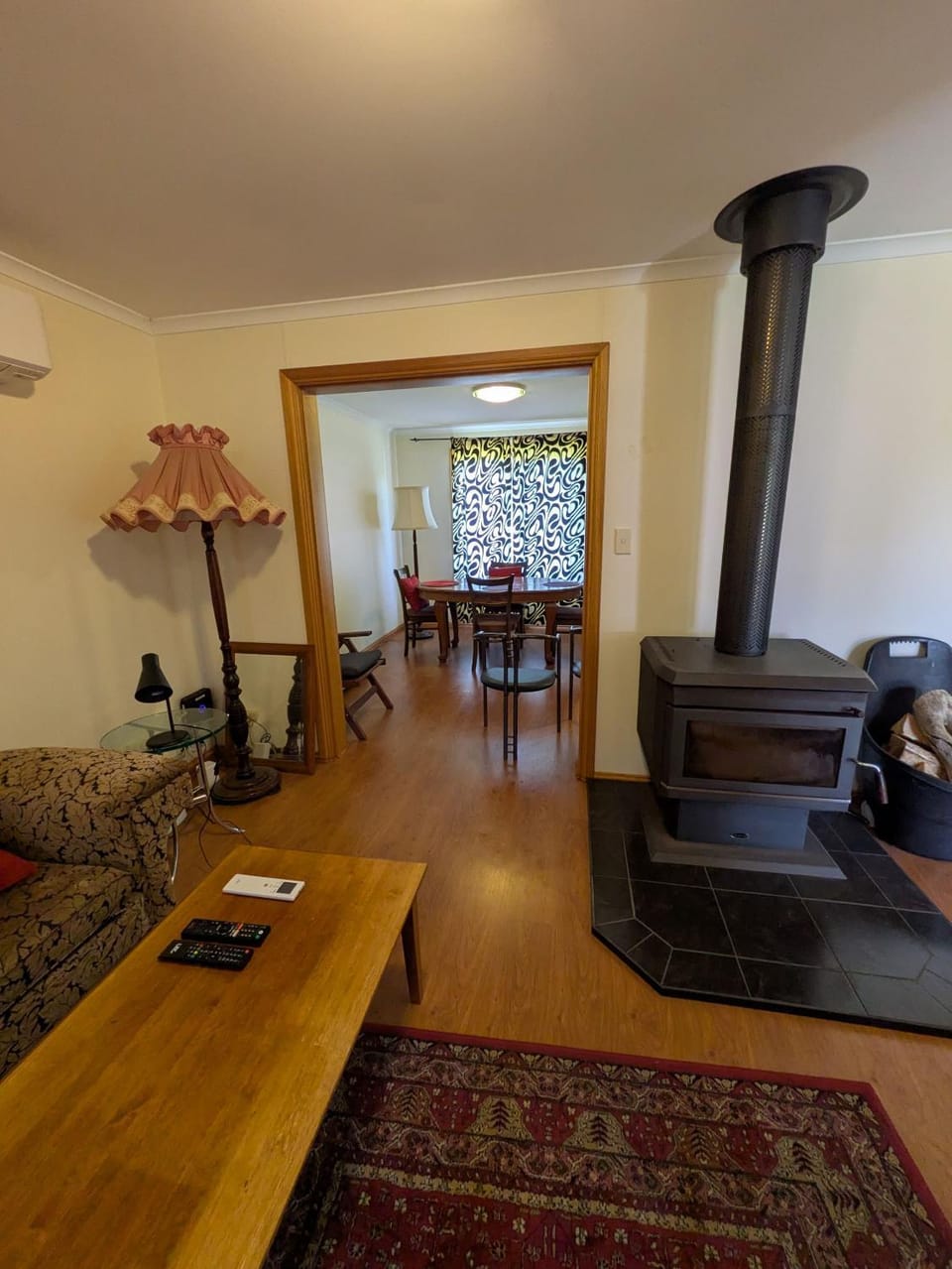 Living room, Dining area, fireplace