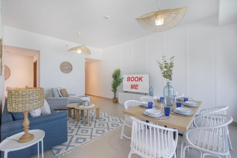 Free housekeeping visits during your stay - StayShort - Spacious 2BR in Dubai Marina Luxury Living Apartment in Dubai