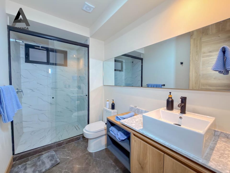 Shower, Bathroom, towels