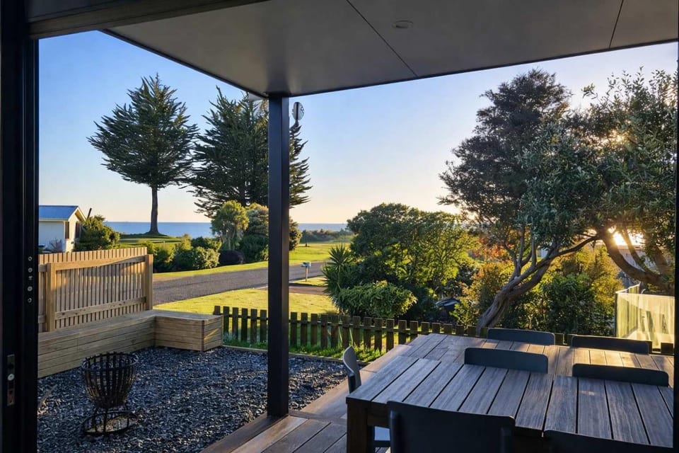 Pohara's Beach Escape House in Tasman District, Tasman, New Zealand
