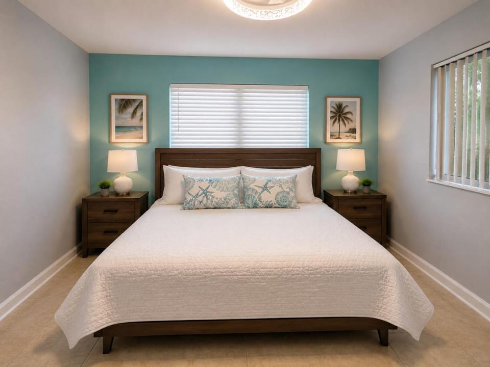 Lakeview Hot Tub BBQ Grill 3BR 2BA Sleeps 12 House in Port Charlotte