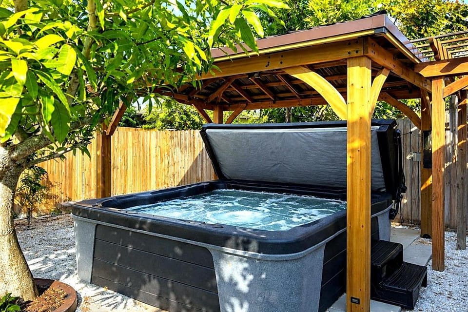 Hot Tub