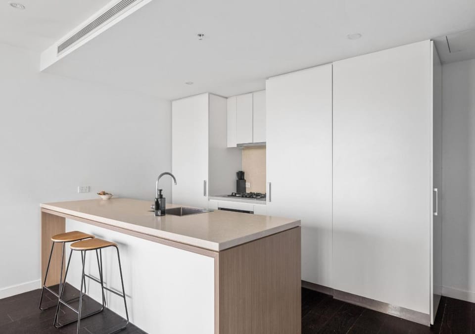 Kitchen or kitchenette, kitchen