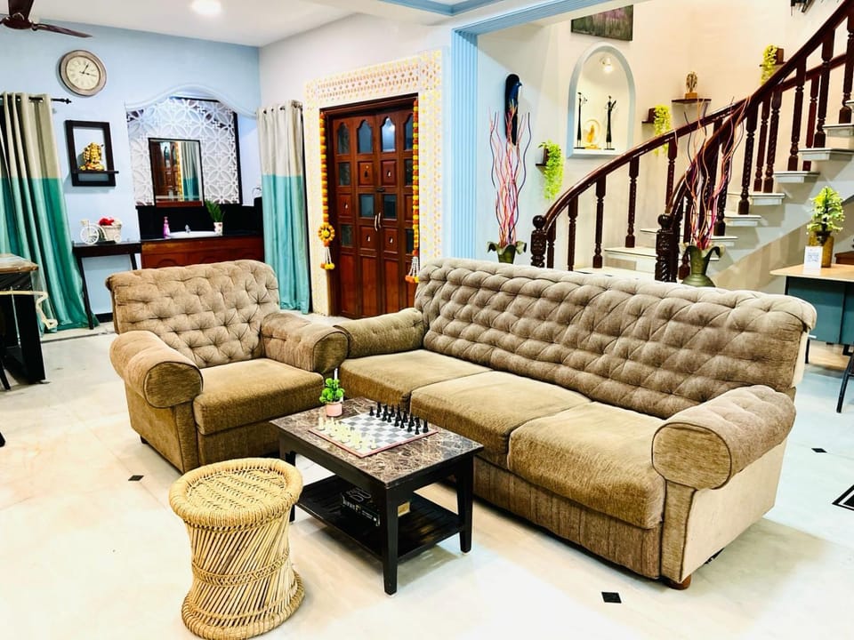 Manisha Service Apartment Vacation rental in Chennai