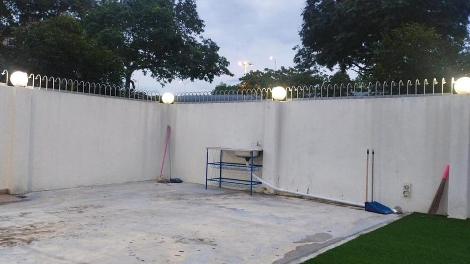 20 Guest sentul kepong Family Home swimmingpool House in Federal Territory of Kuala Lumpur