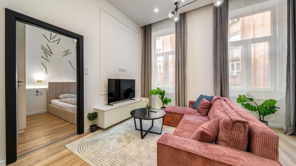D38 Central Suite Apartment in Budapest