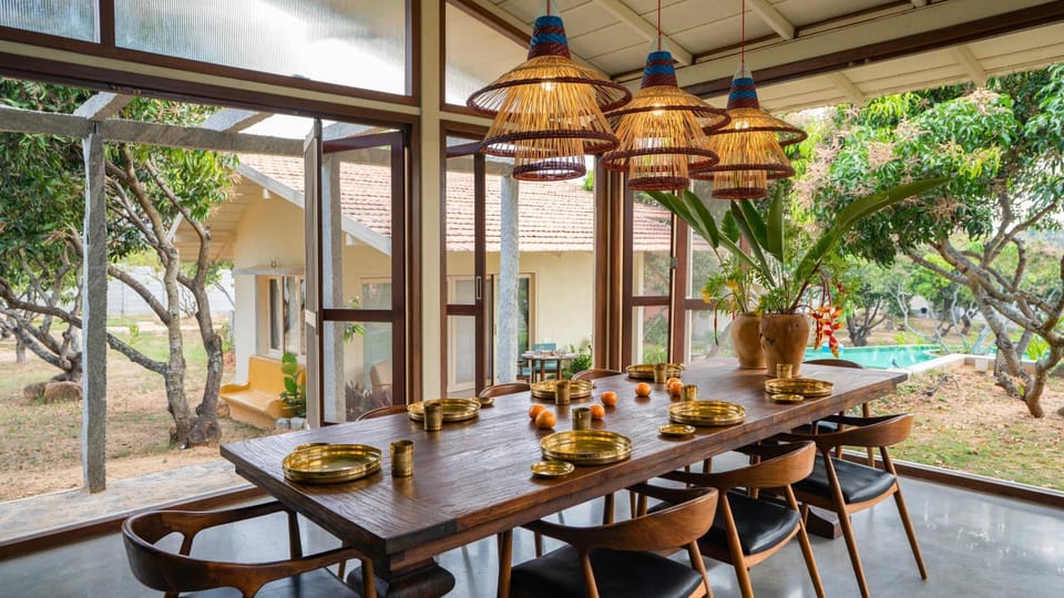 Seating area, Dining area, Breakfast, Dinner
