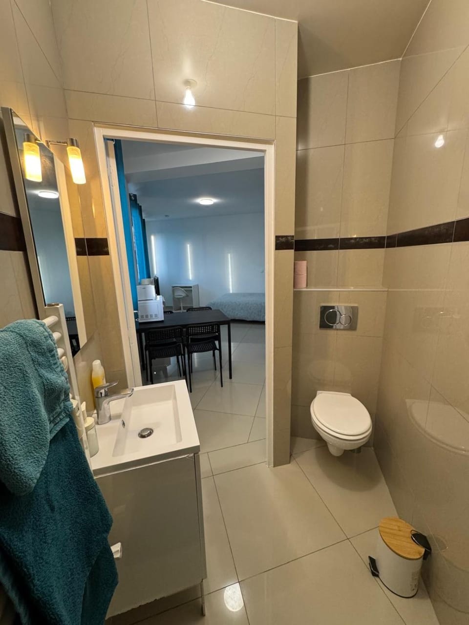Quiet Netflix Parking Quick access to Paris Apartment in Gagny