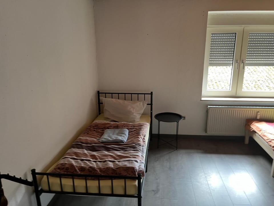 Wettendorf Wohnung mit 9 Betten Apartment in Saxony-Anhalt, Germany