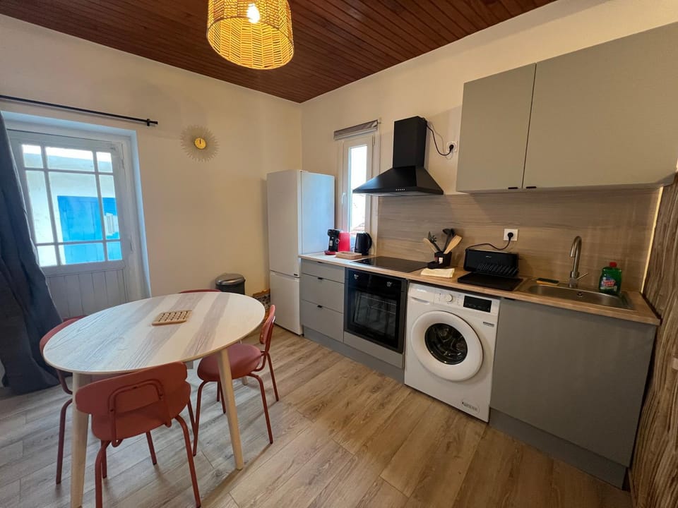 Le Russel - 1 Chambre - Halles Lourdes Apartment in Lourdes