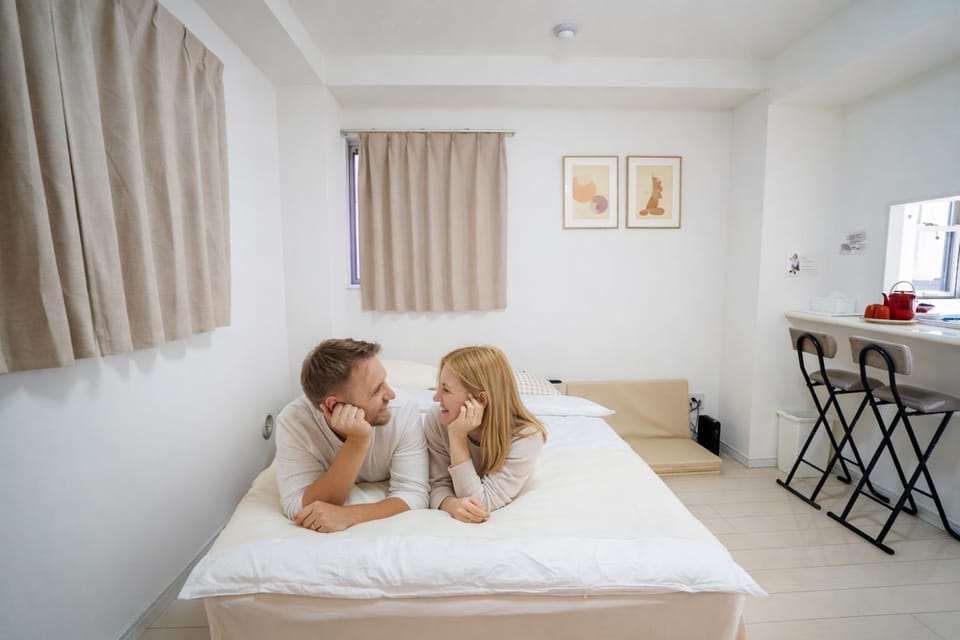 Bed, People, Photo of the whole room, Bedroom