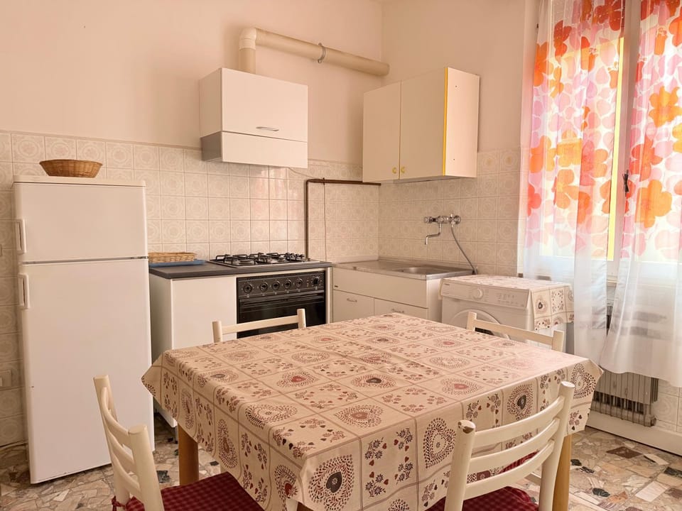 SE223 - Senigallia, comodo bilocale a due passi dalla spiaggia Apartment in Senigallia
