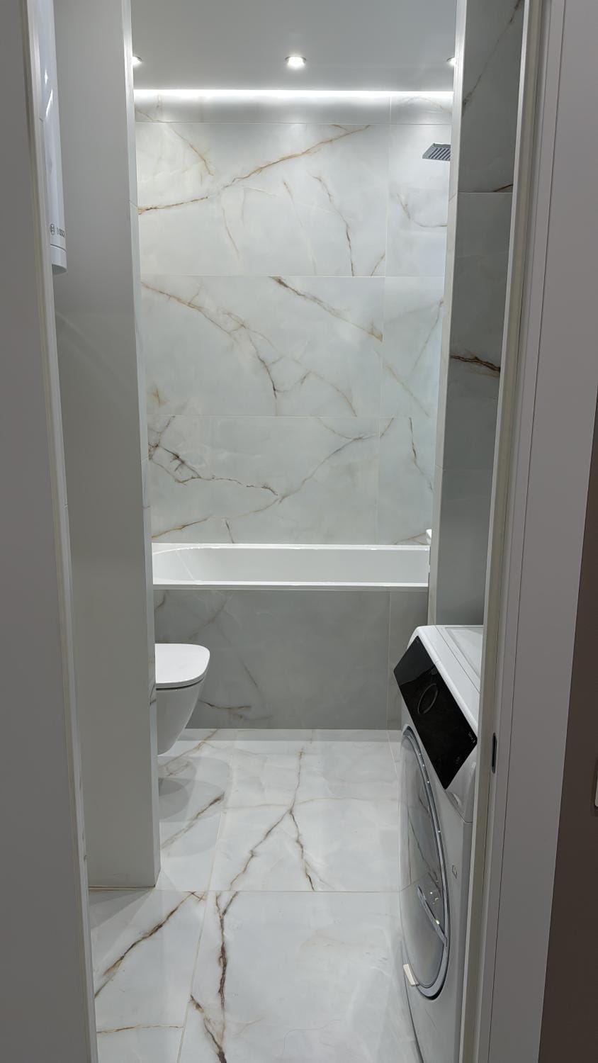 Kiev business class, nice new apartment in the center near metro and park Apartment in Kiev City - Kyiv