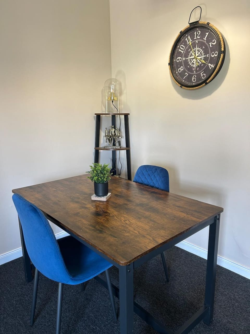 Dining area, Dinner