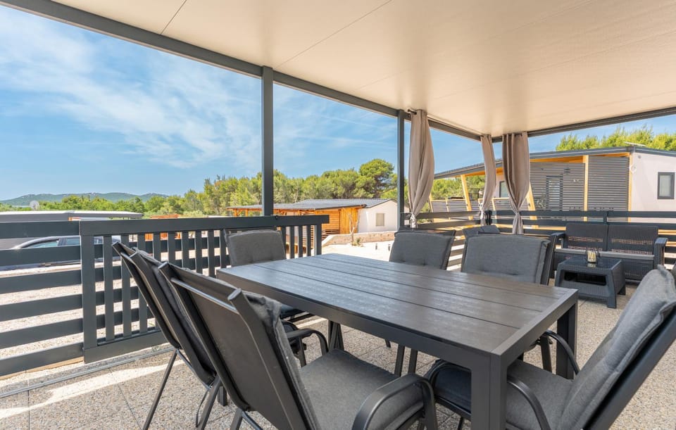 Dolce casa Campground/ 
RV Resort in Šibenik-Knin County, Croatia