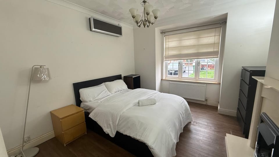 22 Wilmer House Town Stay Vacation rental in Eastleigh District