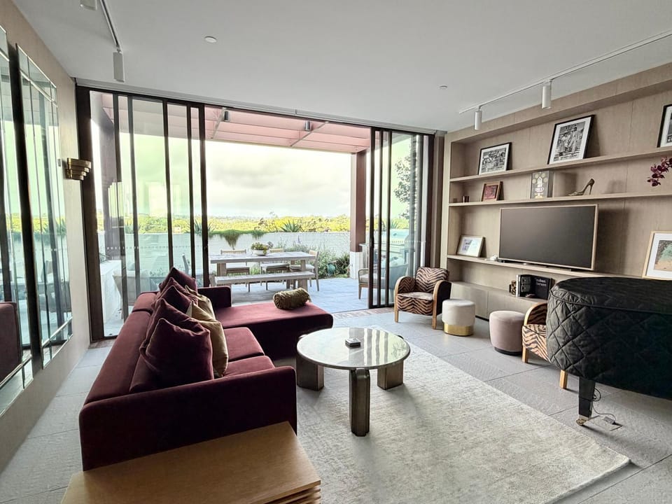 TV and multimedia, Living room