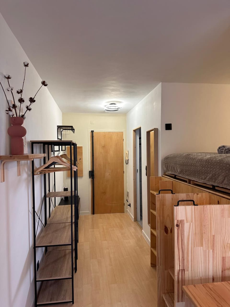 Charmant Studio Proche Plage et Transport Apartment in Nice